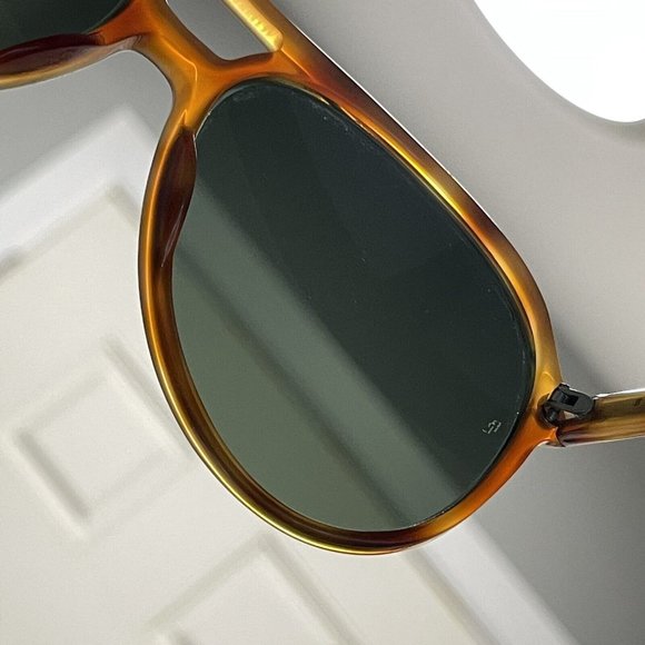 Ray-Ban Tortoise Sunglasses with Dark Green Lenses - Picture 12 of 12